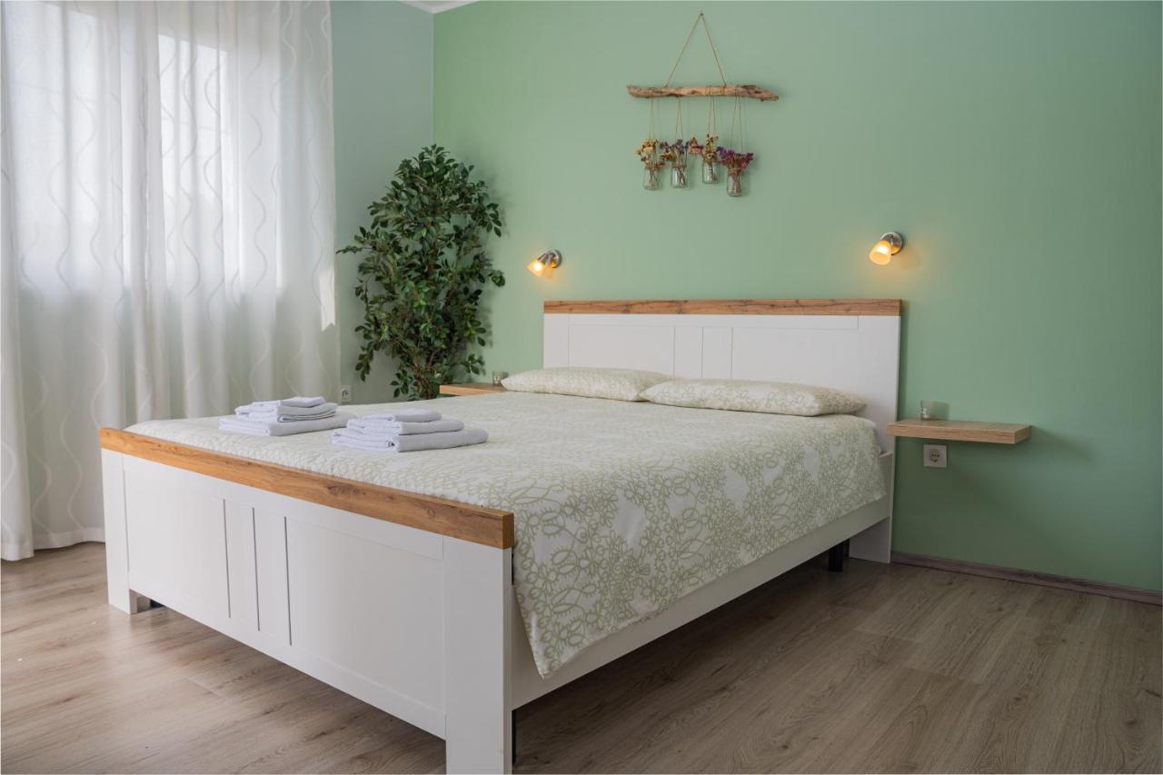 Apartman Doris Milohnici Luaran gambar
